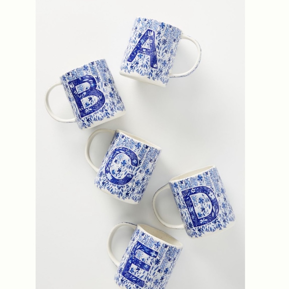 Folklore mug letter I